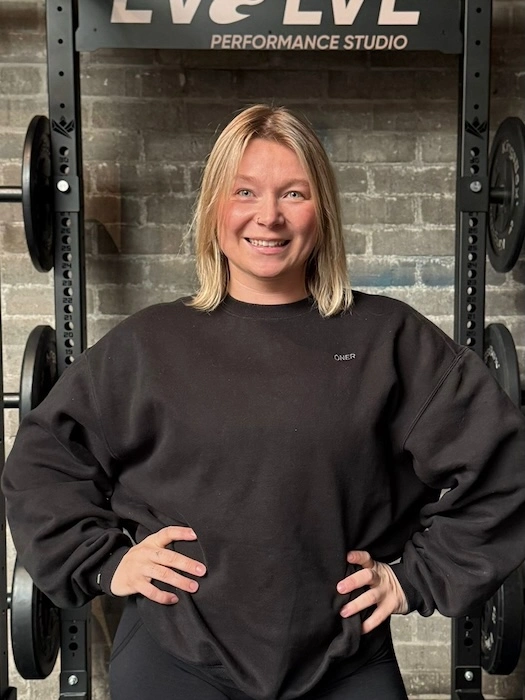 Trainer Lisa.